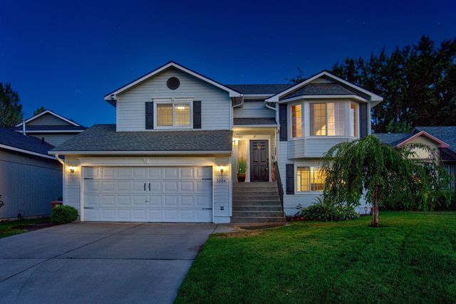 3204 E 42nd Ave, Spokane, WA 99223