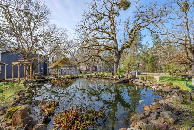 342 Appaloosa Lane, Grants Pass, OR 97526