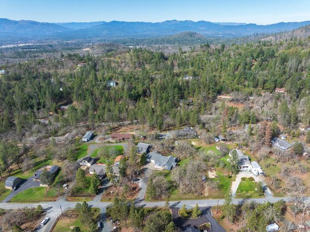 342 Appaloosa Lane, Grants Pass, OR 97526