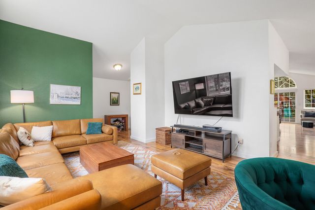 342 Appaloosa Lane, Grants Pass, OR 97526