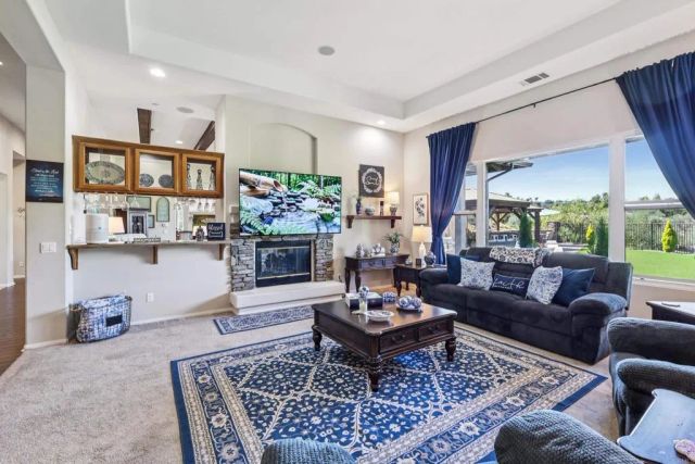 4030 Flowerwood Lane, Fallbrook, CA 92028