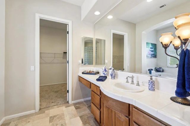 4030 Flowerwood Lane, Fallbrook, CA 92028