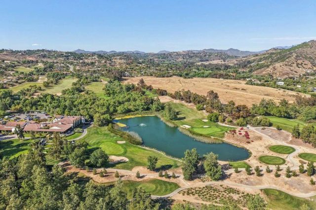 4030 Flowerwood Lane, Fallbrook, CA 92028