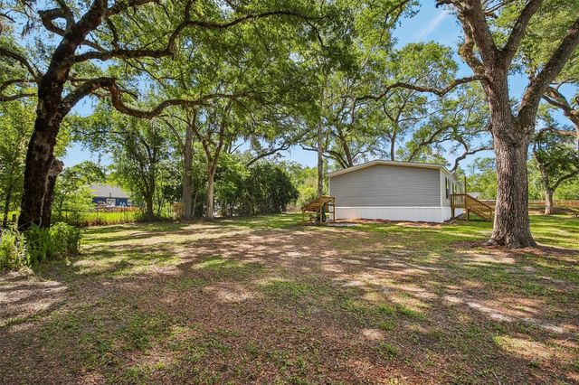 11487 SW 42ND TERRACE, Webster, FL 33597