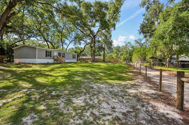 11487 SW 42ND TERRACE, Webster, FL 33597