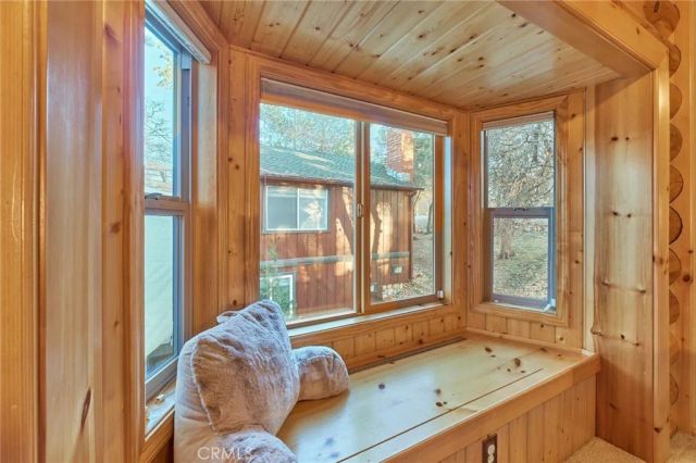 654 Villa Grove Drive, Big Bear City, CA 92314