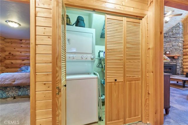 654 Villa Grove Drive, Big Bear City, CA 92314