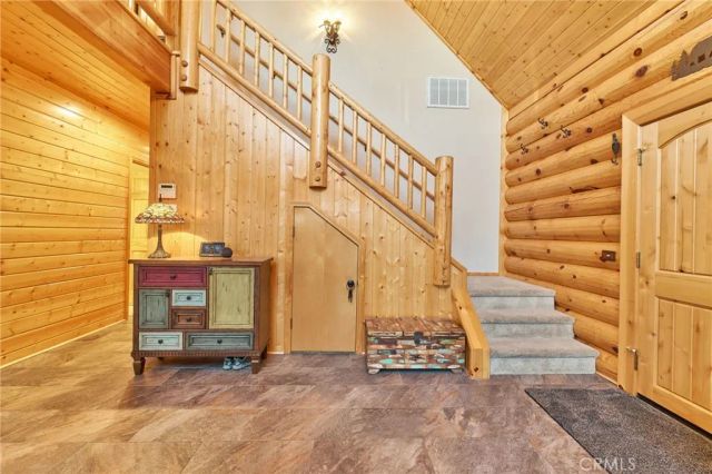 654 Villa Grove Drive, Big Bear City, CA 92314