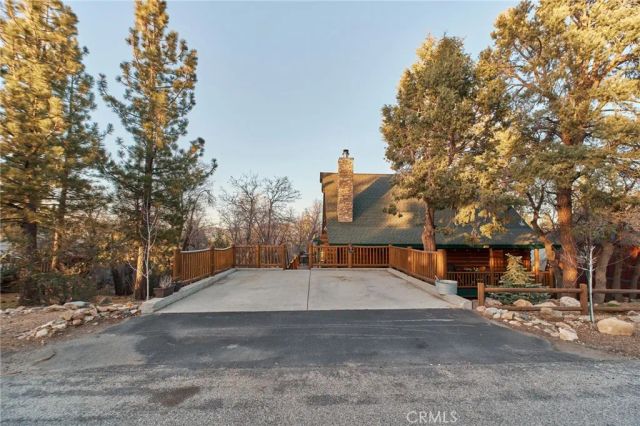 654 Villa Grove Drive, Big Bear City, CA 92314