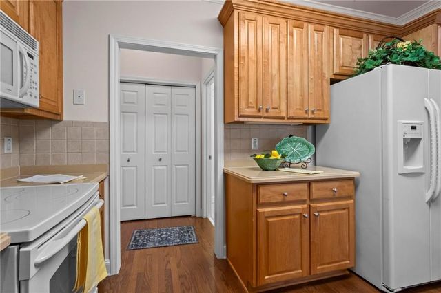 226 Hames Road 340, Woodstock, GA 30188