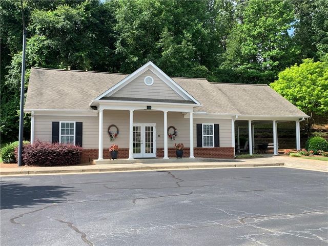 226 Hames Road 340, Woodstock, GA 30188