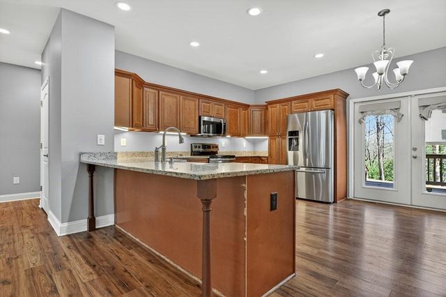 1073 Old Burnt Mountain Road, Ellijay, GA 30536