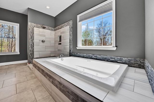 1073 Old Burnt Mountain Road, Ellijay, GA 30536