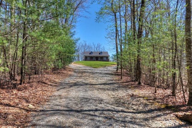 1073 Old Burnt Mountain Road, Ellijay, GA 30536