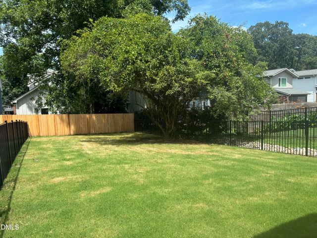 516 Heather Drive, Raleigh, NC 27606