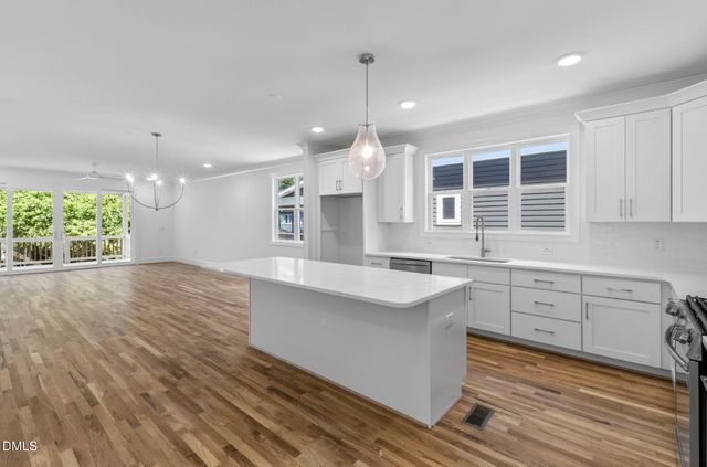 516 Heather Drive, Raleigh, NC 27606