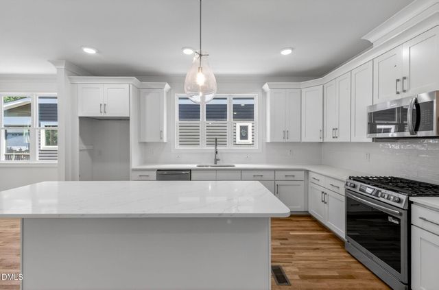 516 Heather Drive, Raleigh, NC 27606