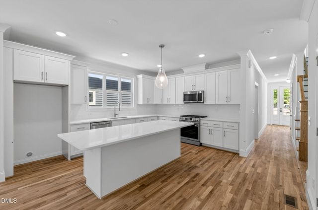 516 Heather Drive, Raleigh, NC 27606