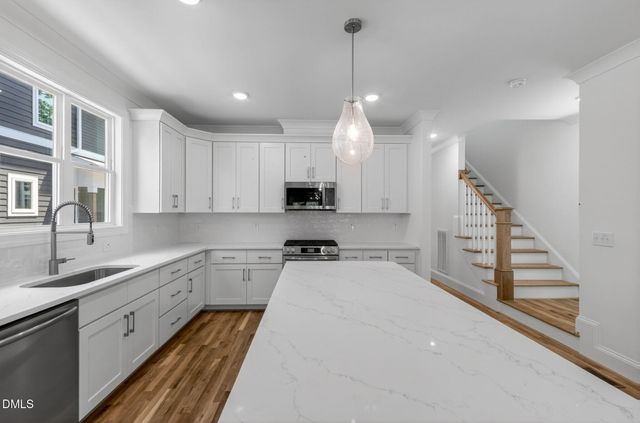516 Heather Drive, Raleigh, NC 27606