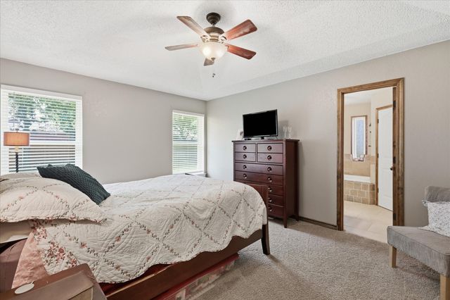 405 Lantern Ridge, Mansfield, TX 76063