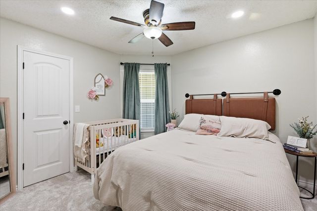 405 Lantern Ridge, Mansfield, TX 76063