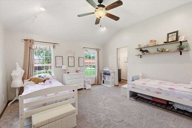 405 Lantern Ridge, Mansfield, TX 76063