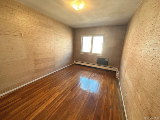 4346 Byrd Street, Flushing, NY 11355