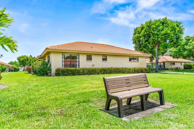 4655 Mahoe Tree Place A, Boynton Beach, FL 33436