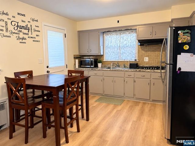 85 Martha Avenue 2, Elmwood Park, NJ 07407