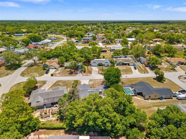 7447 DUNDEE WAY, Weeki Wachee, FL 34613