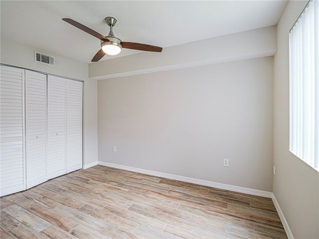 1590 S 42nd Circle 105, Vero Beach, FL 32967