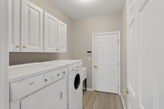 8857 Creekwood Drive, Canal Winchester, OH 43110