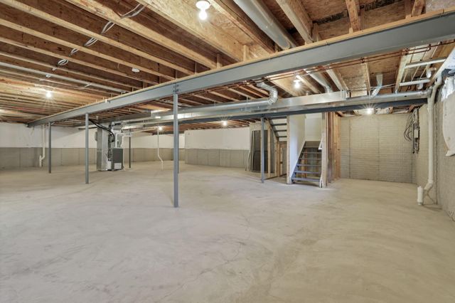 8857 Creekwood Drive, Canal Winchester, OH 43110