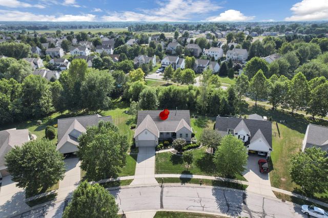 8857 Creekwood Drive, Canal Winchester, OH 43110