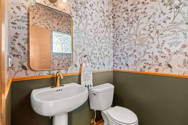 8401 S Sandoval Street NE, Albuquerque, NM 87122