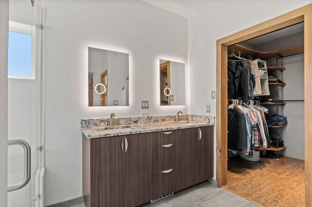 8401 S Sandoval Street NE, Albuquerque, NM 87122