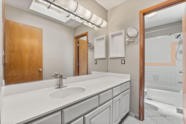 8401 S Sandoval Street NE, Albuquerque, NM 87122