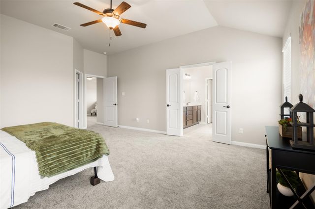1548 Treeta TRL, Kyle, TX 78640