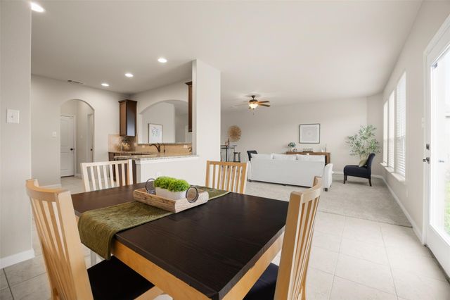 1548 Treeta TRL, Kyle, TX 78640