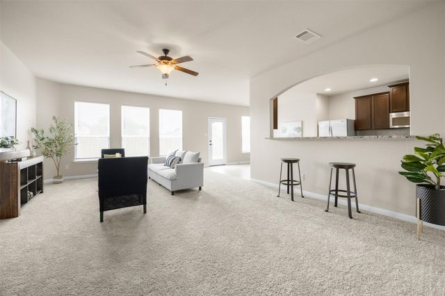 1548 Treeta TRL, Kyle, TX 78640