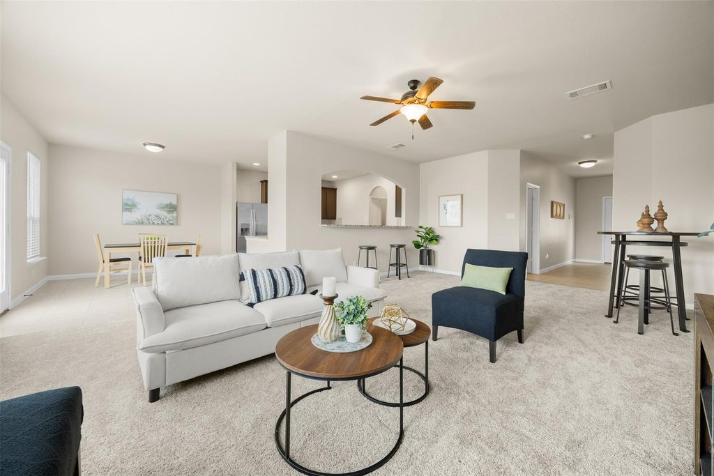 1548 Treeta TRL, Kyle, TX 78640