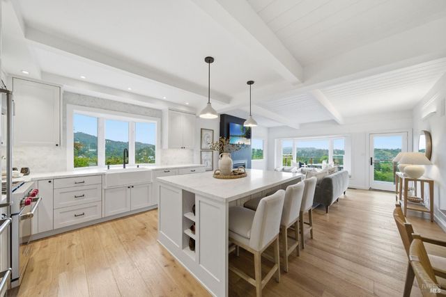 439 Molino Ave, Mill Valley, CA 94941