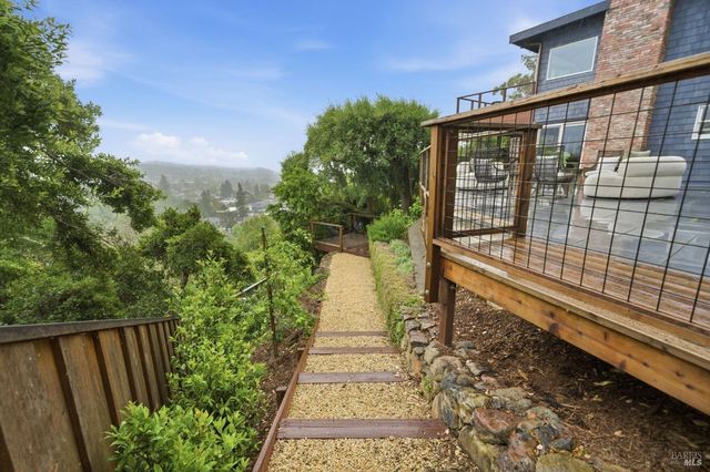 439 Molino Ave, Mill Valley, CA 94941