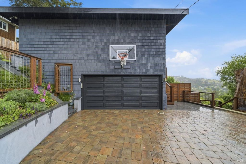 439 Molino Ave, Mill Valley, CA 94941