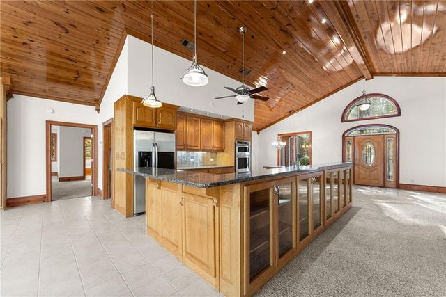 287 Spring Branch Circle, Toccoa, GA 30577