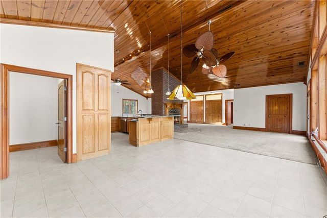 287 Spring Branch Circle, Toccoa, GA 30577