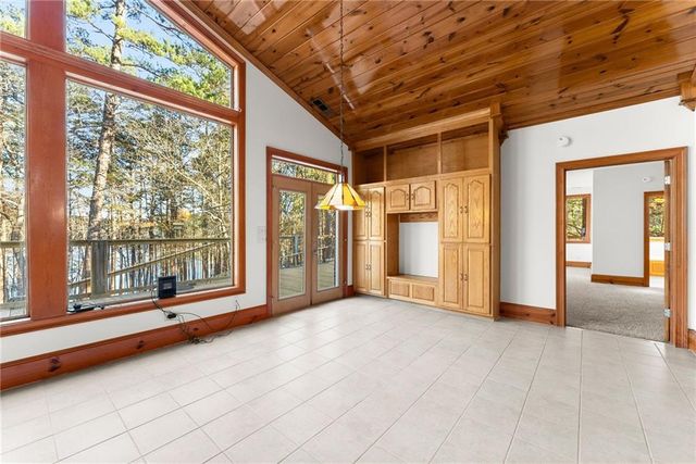 287 Spring Branch Circle, Toccoa, GA 30577