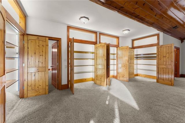 287 Spring Branch Circle, Toccoa, GA 30577