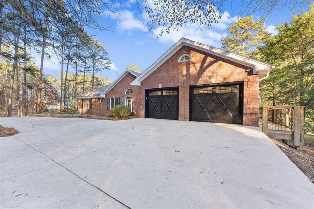 287 Spring Branch Circle, Toccoa, GA 30577