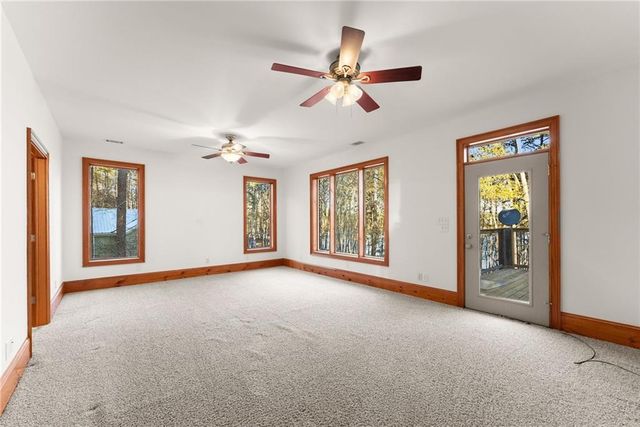 287 Spring Branch Circle, Toccoa, GA 30577